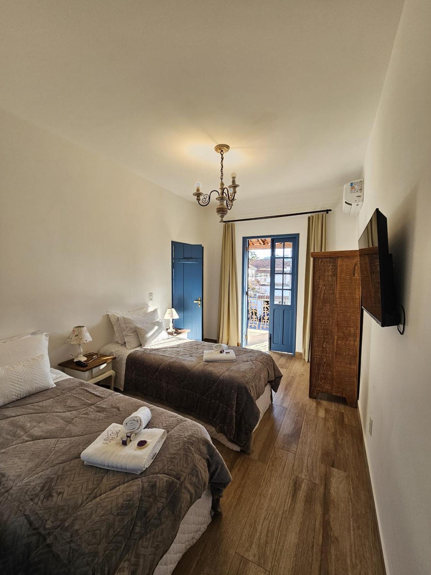 Casa Da Tuta Pousada 티라덴티스 외부 사진