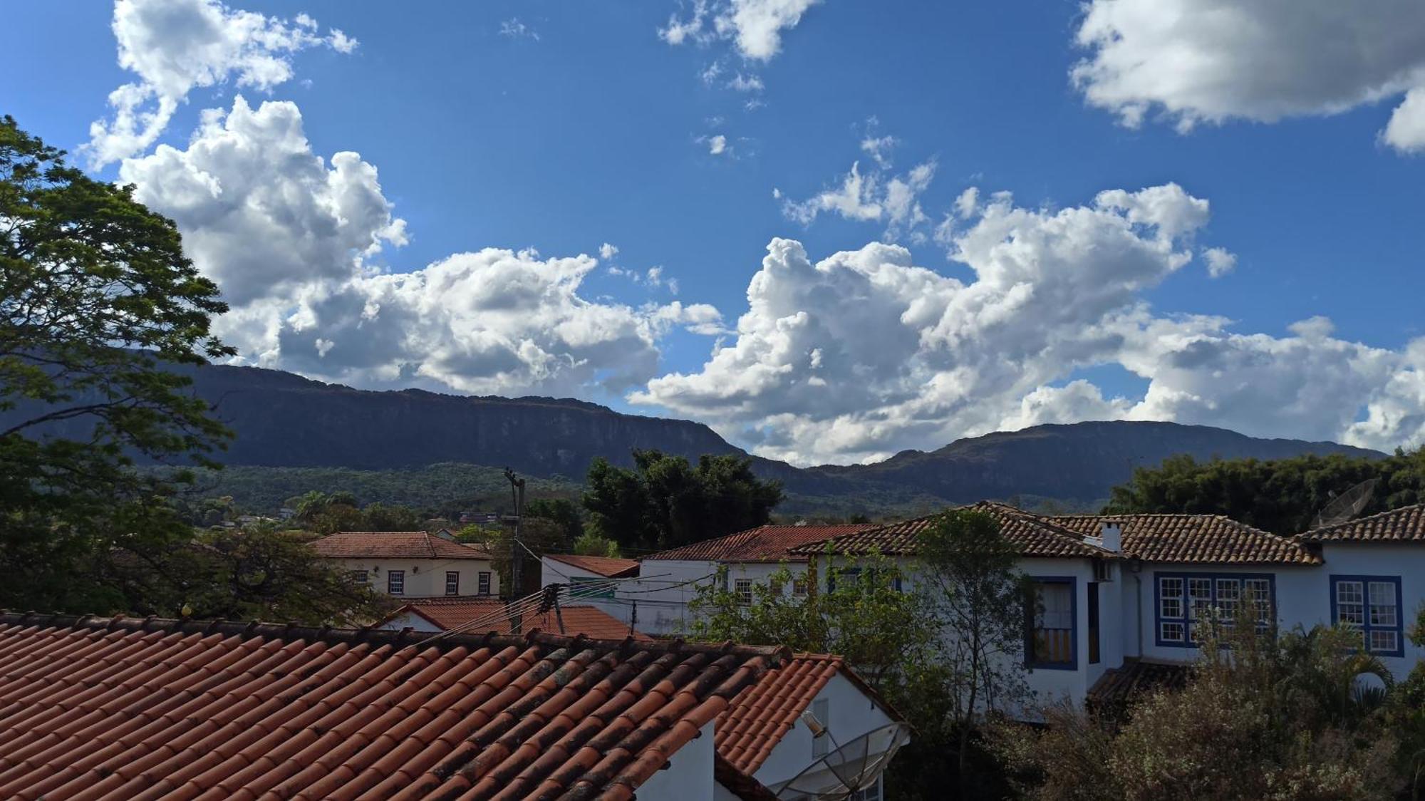 Casa Da Tuta Pousada 티라덴티스 외부 사진
