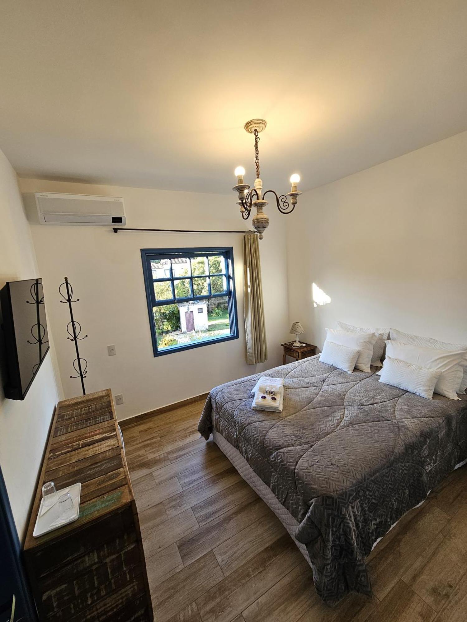 Casa Da Tuta Pousada 티라덴티스 외부 사진